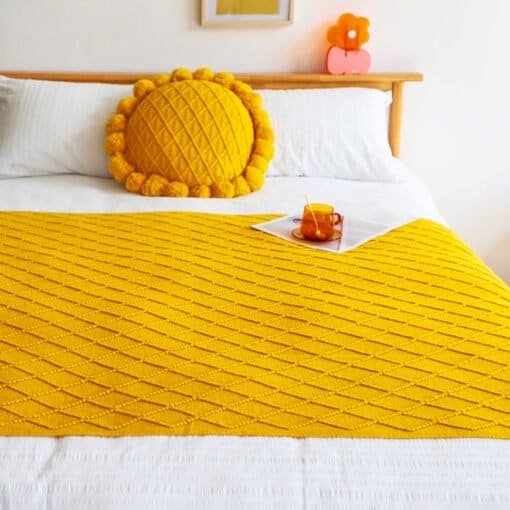 SOGA 2X Yellow Diamond Pattern Blanket