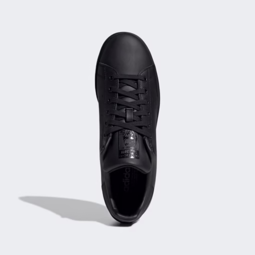 Stan Smith Shoes – Classic Style with Modern Comfort